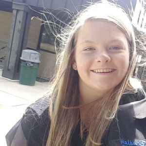 Meet your Posher, Claire